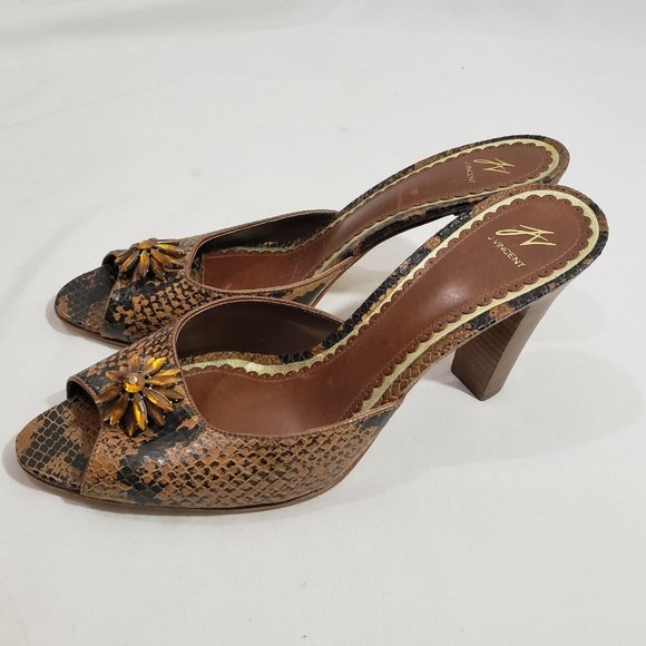 J Vincent‎ Womens Heels Animal Print Kitten Beaded Slide Size 8.5 M Brazil - Picture 4 of 5